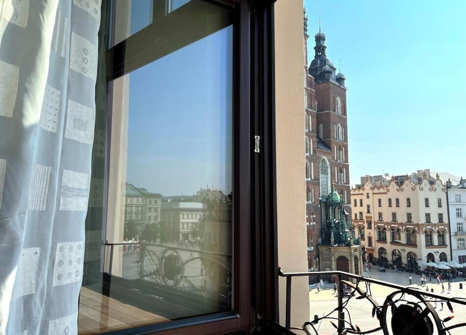 Pod Sloncem - Rynek Glowny Krakau Exterior foto